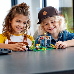 LEGO 21158 De Panda Kleuterschool